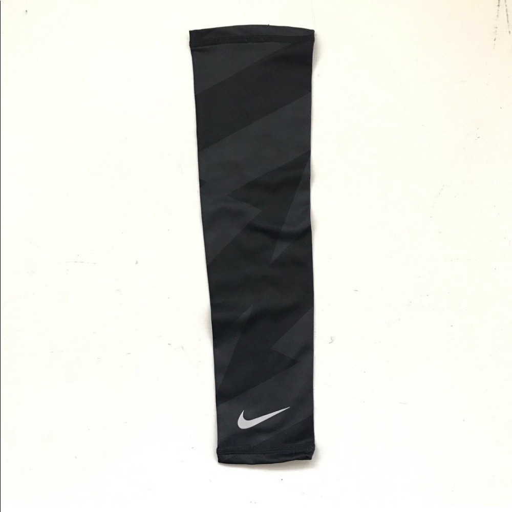 Nike arm sleeve. No flaws